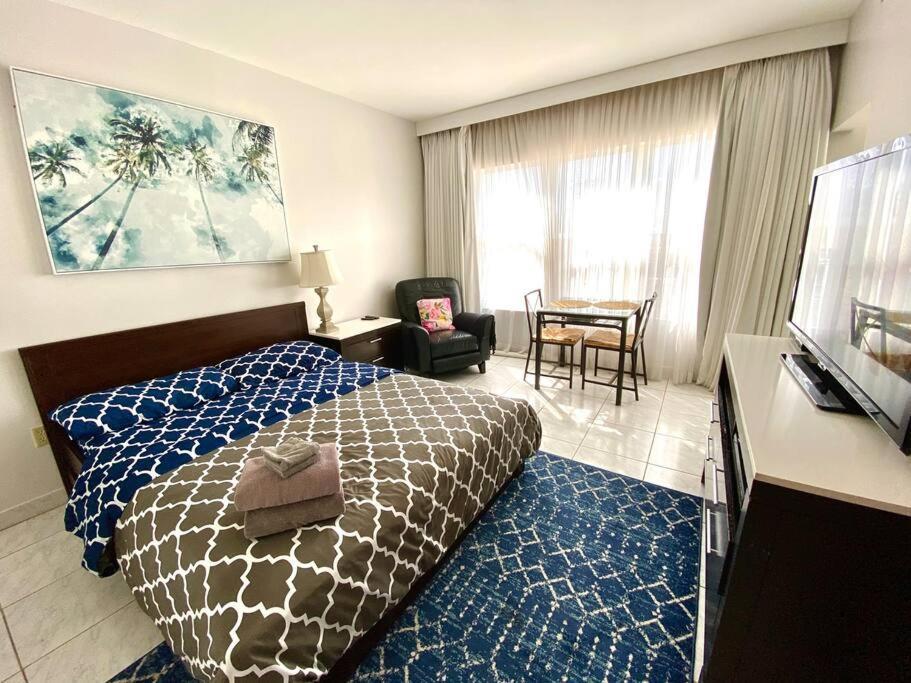 Apartment Right On The Beach! Miami Beach Exterior photo